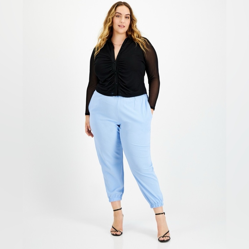 Essentials Waist Jogger in Whisper Blue